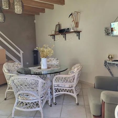 Au Petit Chai Des Morinauds B&B Brives-sur-Charente